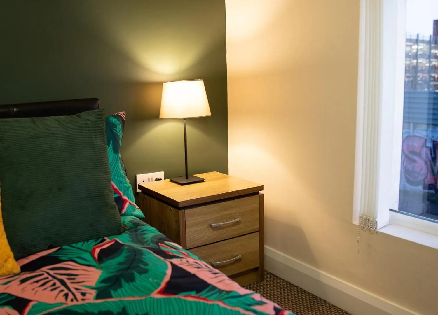 Apartment Ferienwohnung 2 Bed Mid-Terrace House With Free Parking Belfast