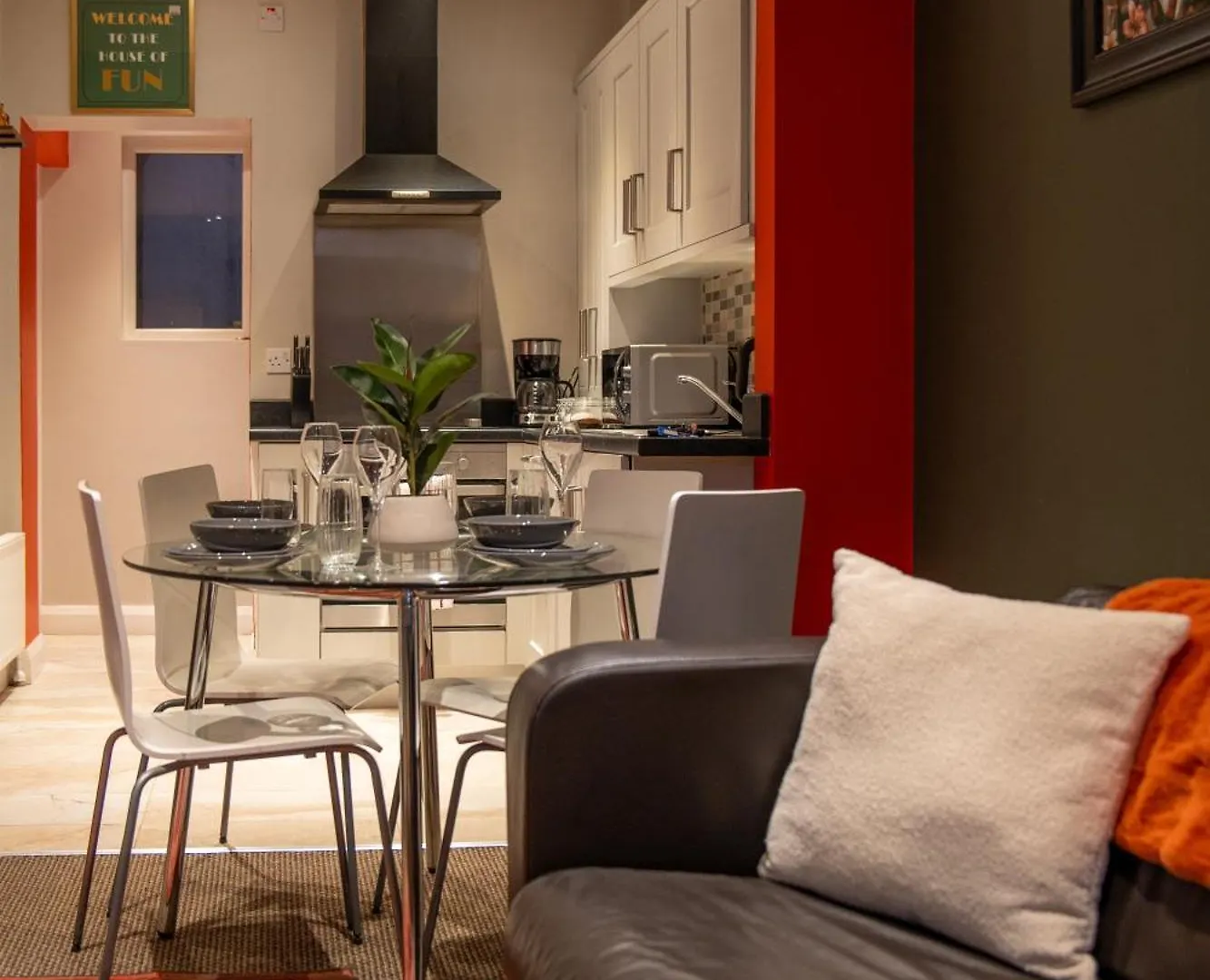Apartment Ferienwohnung 2 Bed Mid-Terrace House With Free Parking Belfast