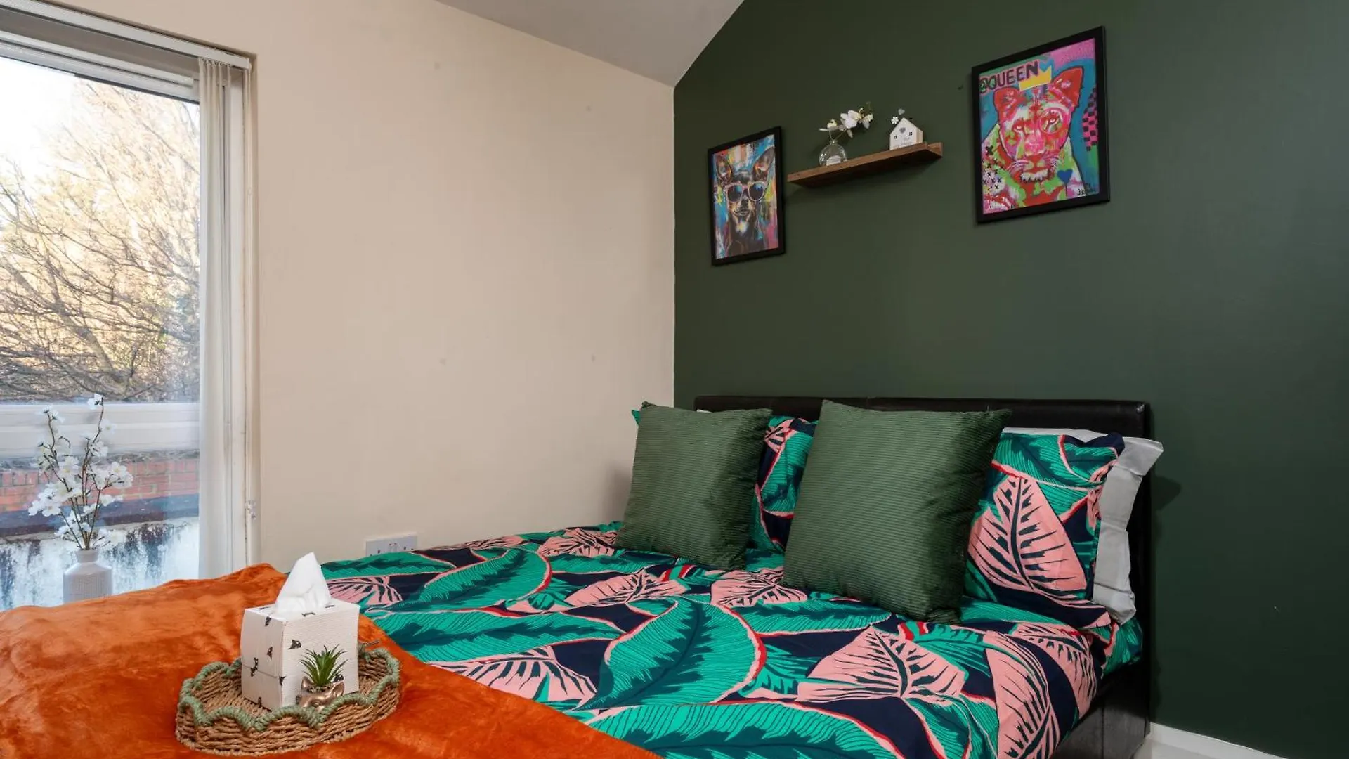 Apartment Ferienwohnung 2 Bed Mid-Terrace House With Free Parking Belfast